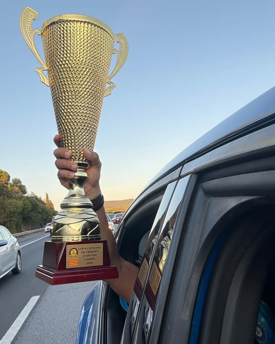 The trophy on its way back to Barcelona