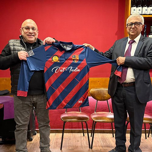 Out of India - Jersey presentation